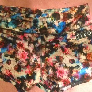 FLEO XL PHR SL power high rise shorts GUC